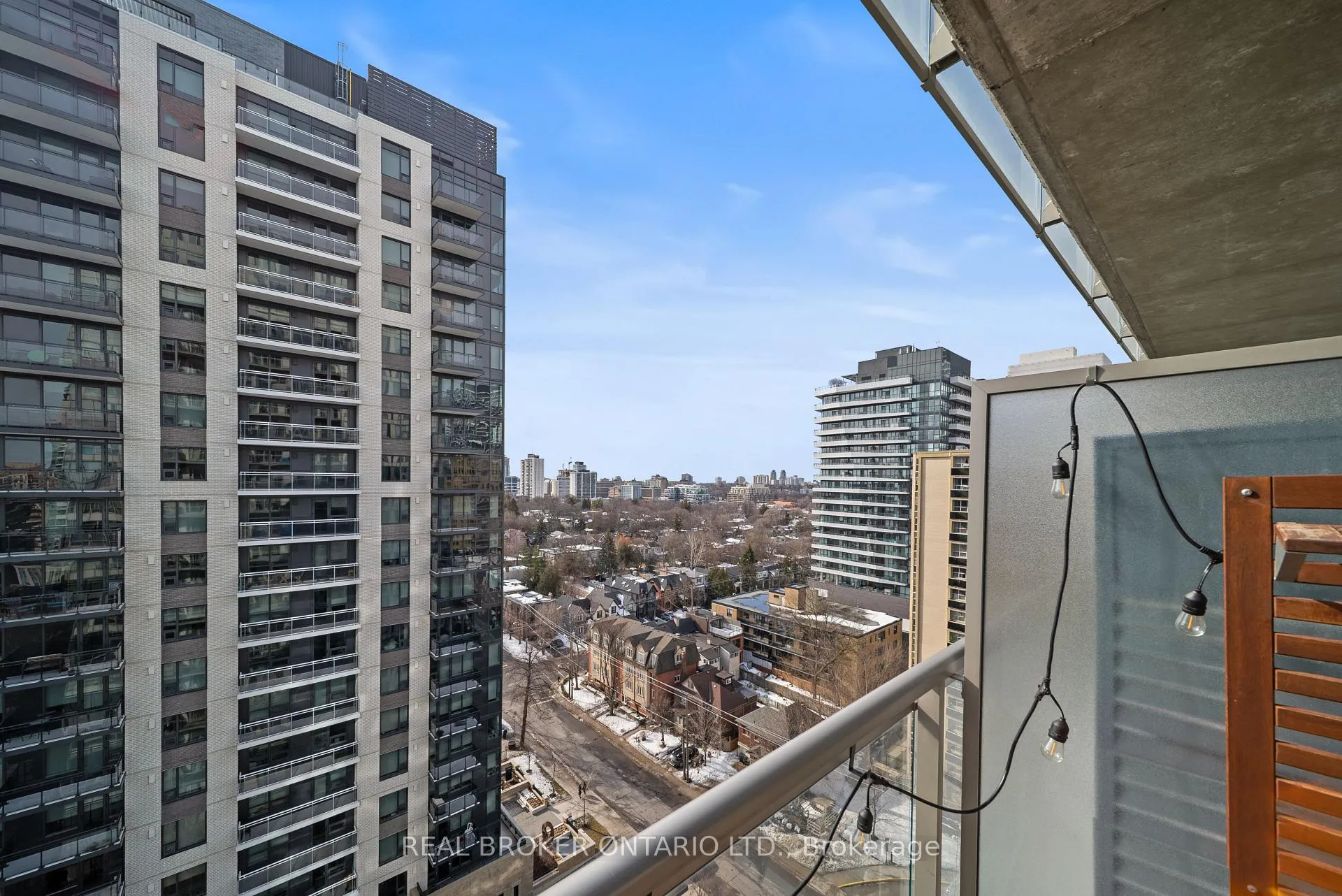 Photo 17 of Unit 1305, 83 Redpath Avenue, Toronto, Mount Pleasant West — HOMEH