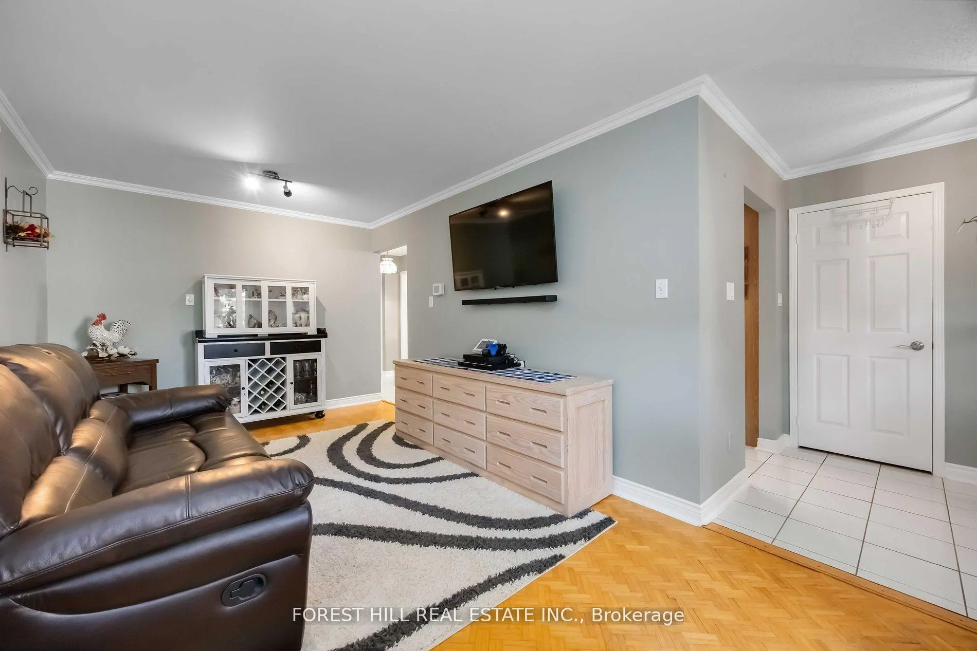 Photo 5 of 101 Gray Avenue, New Tecumseth, Alliston — HOMEH