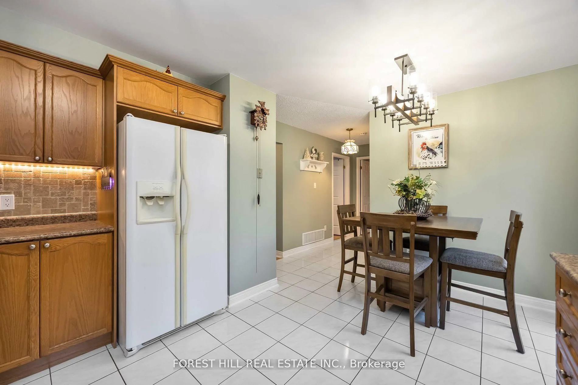 Photo 10 of 101 Gray Avenue, New Tecumseth, Alliston — HOMEH