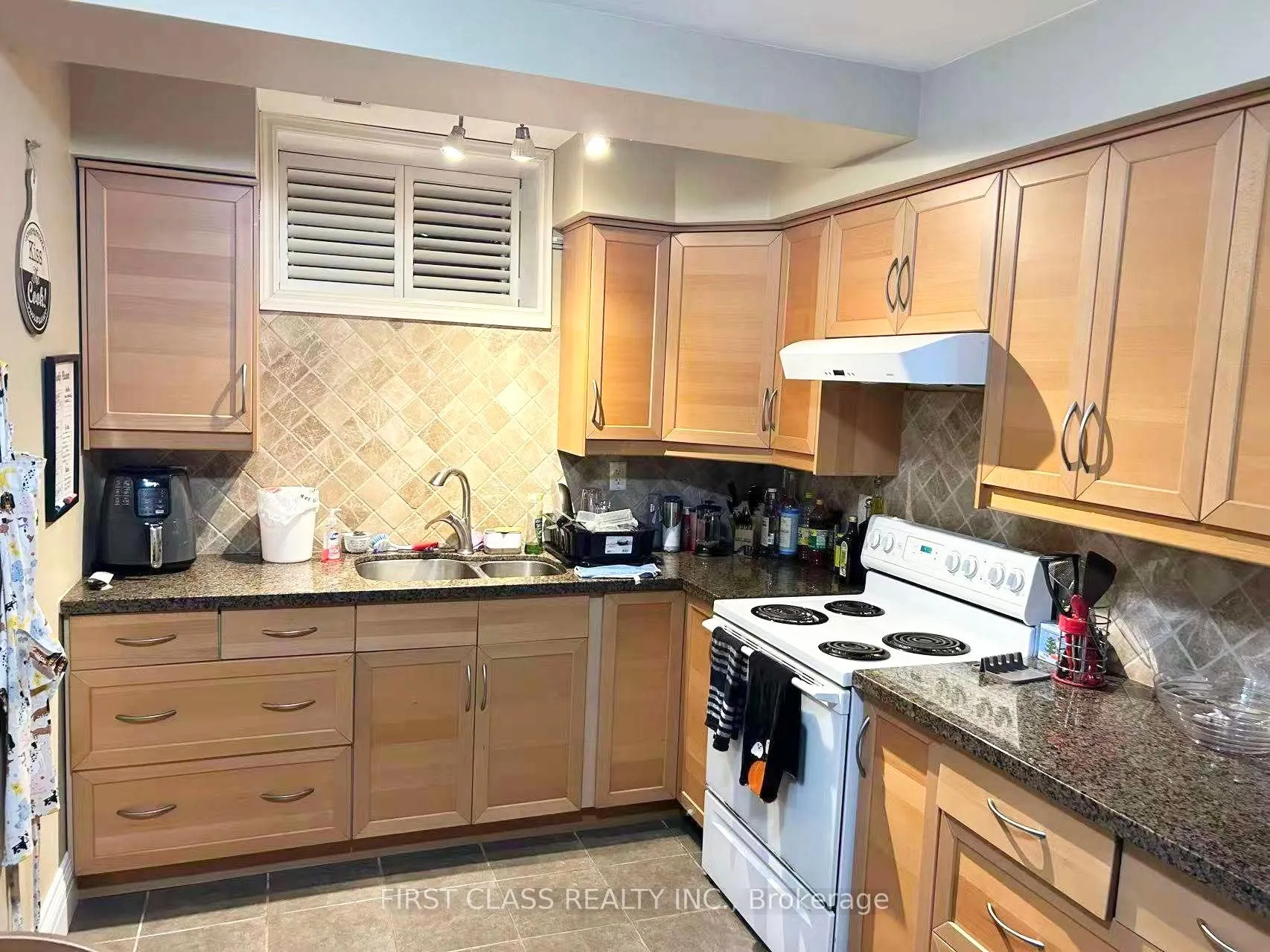 Photo 2 of Unit Lower, 9 Bain Avenue, Toronto, North Riverdale — HOMEH