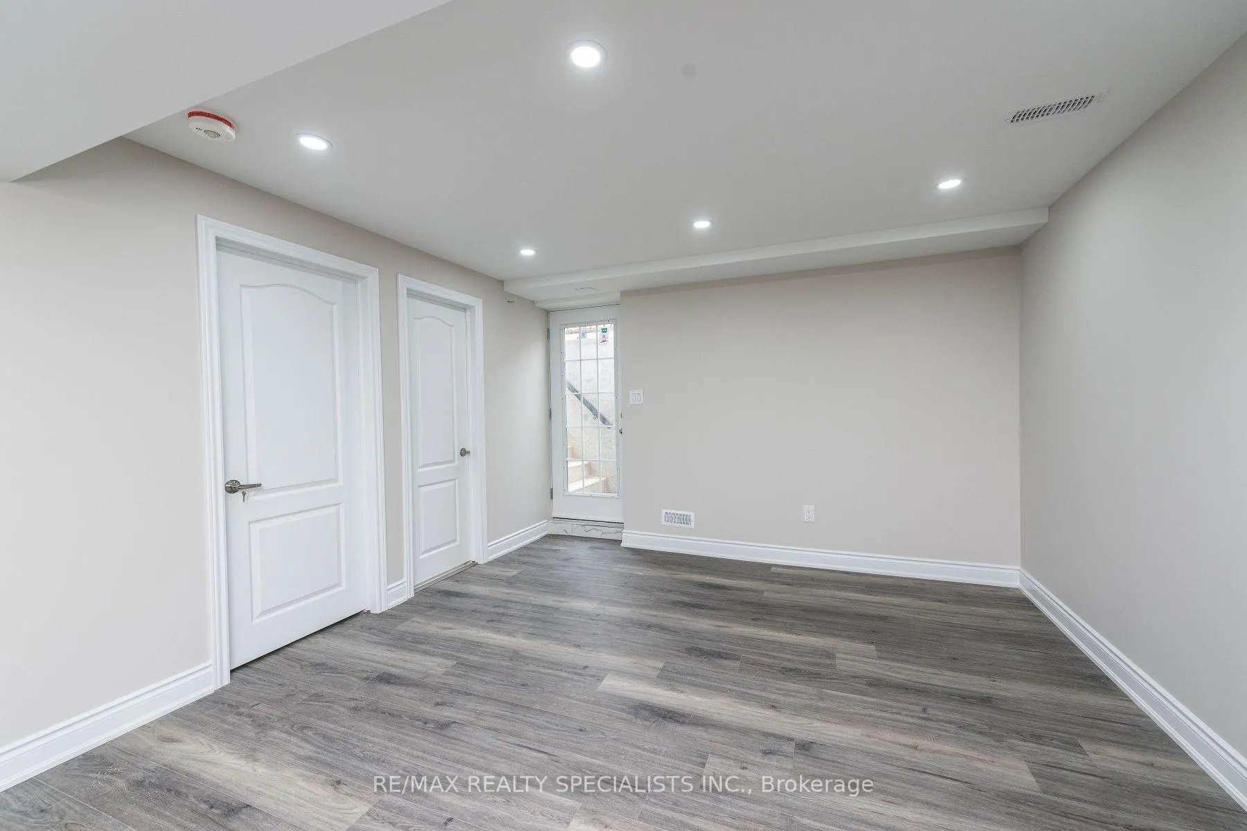 Photo 9 of 9 Boothill Drive, Brampton, Northwest Brampton — HOMEH