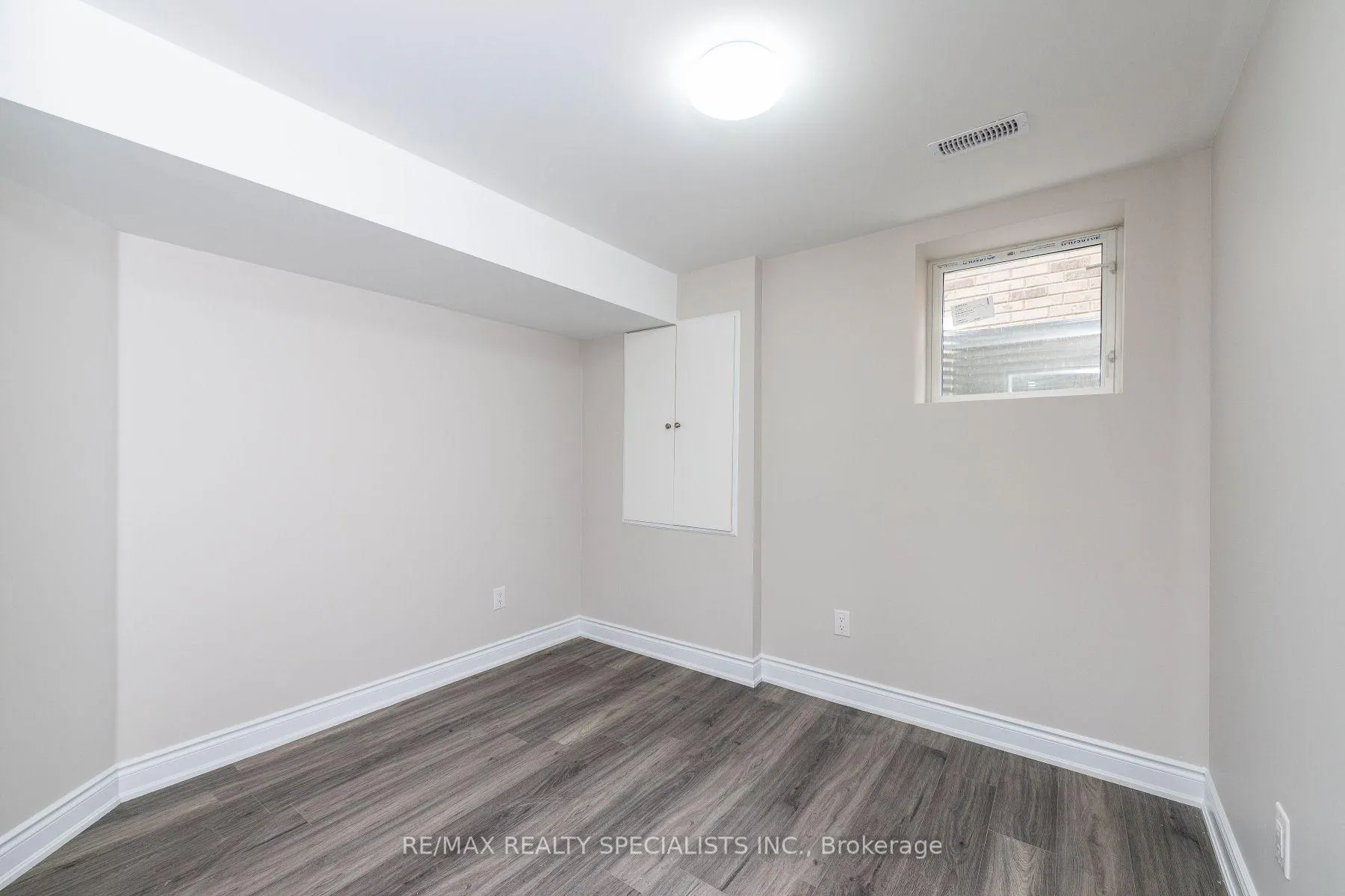 Photo 19 of 9 Boothill Drive, Brampton, Northwest Brampton — HOMEH