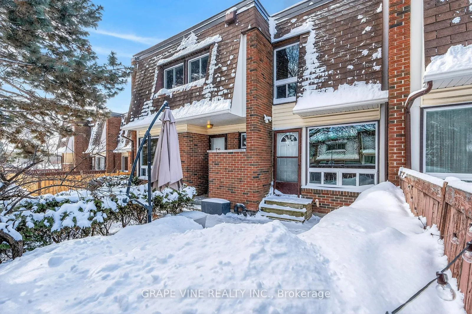 Photo 8 of Unit 38, 2939 Fairlea Crescent, Ottawa, Heron Gate/Industrial Park — HOMEH