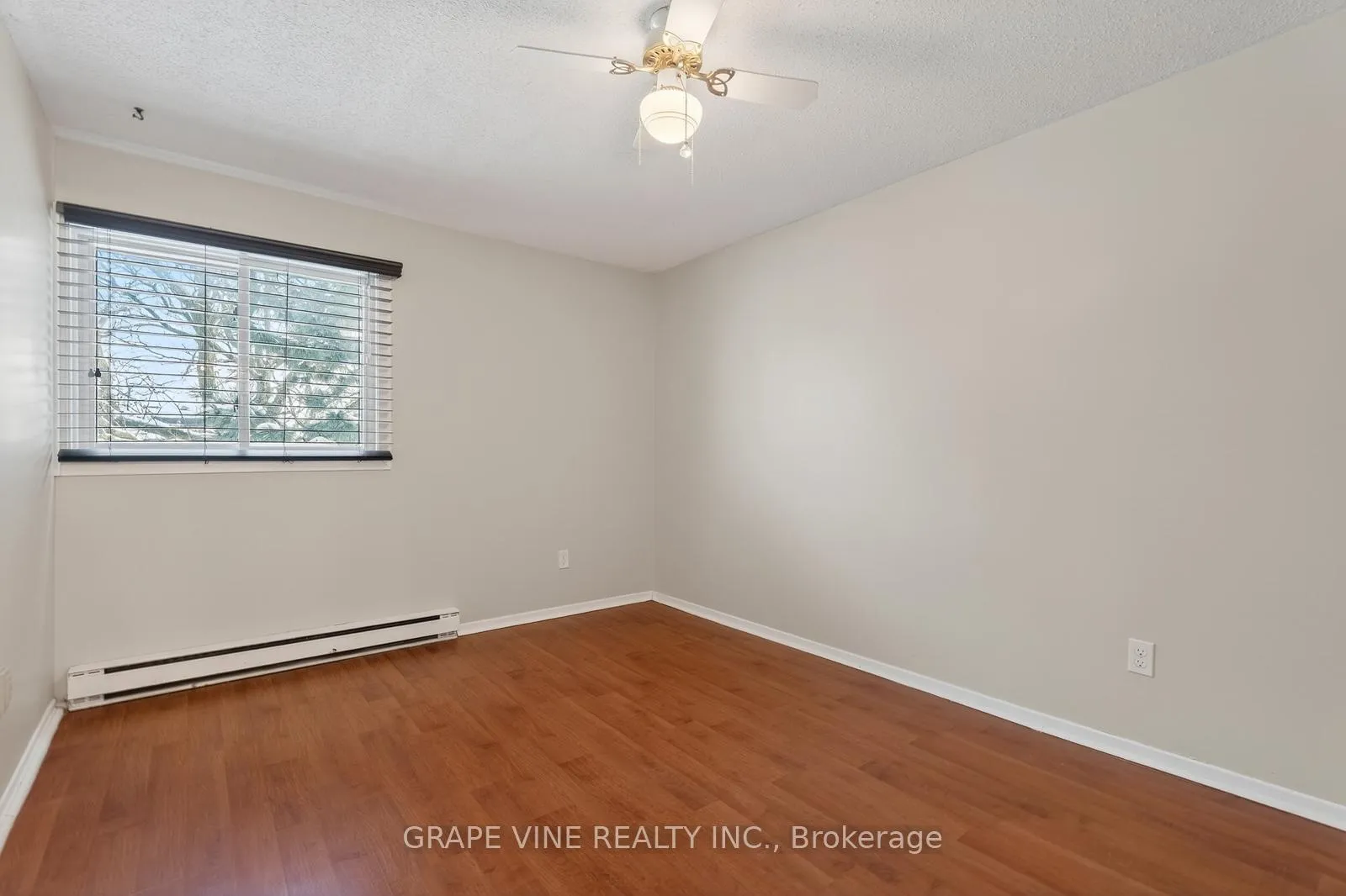 Photo 26 of Unit 38, 2939 Fairlea Crescent, Ottawa, Heron Gate/Industrial Park — HOMEH