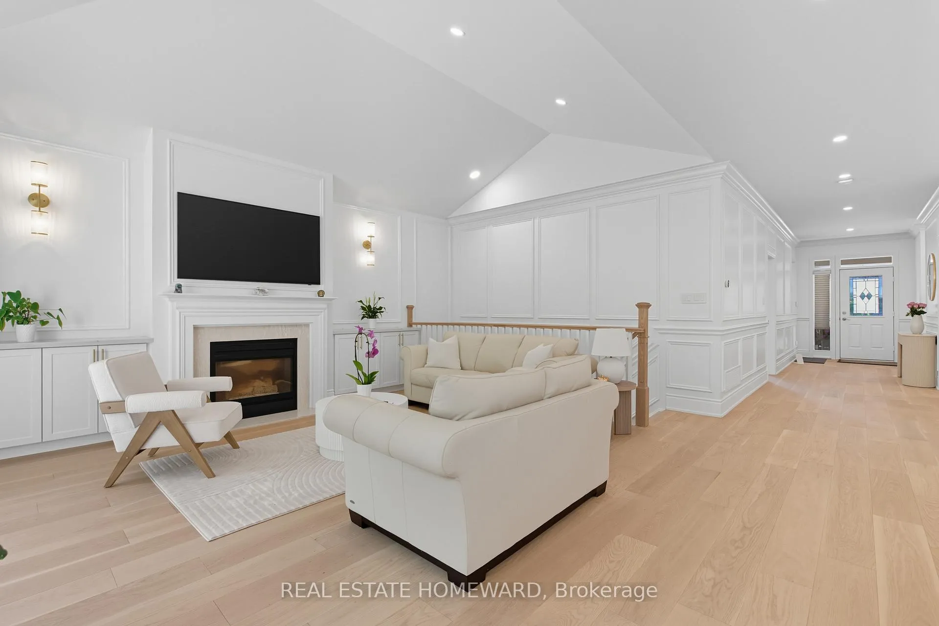 Photo 16 of 11 Loon Harbour Way, Markham, Greensborough — HOMEH