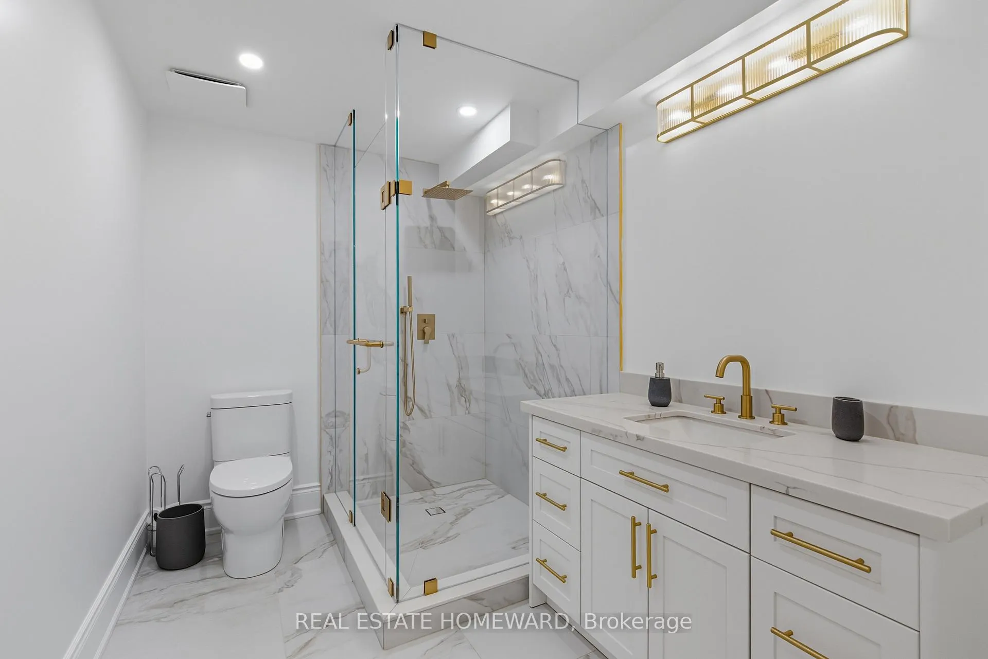 Photo 31 of 11 Loon Harbour Way, Markham, Greensborough — HOMEH