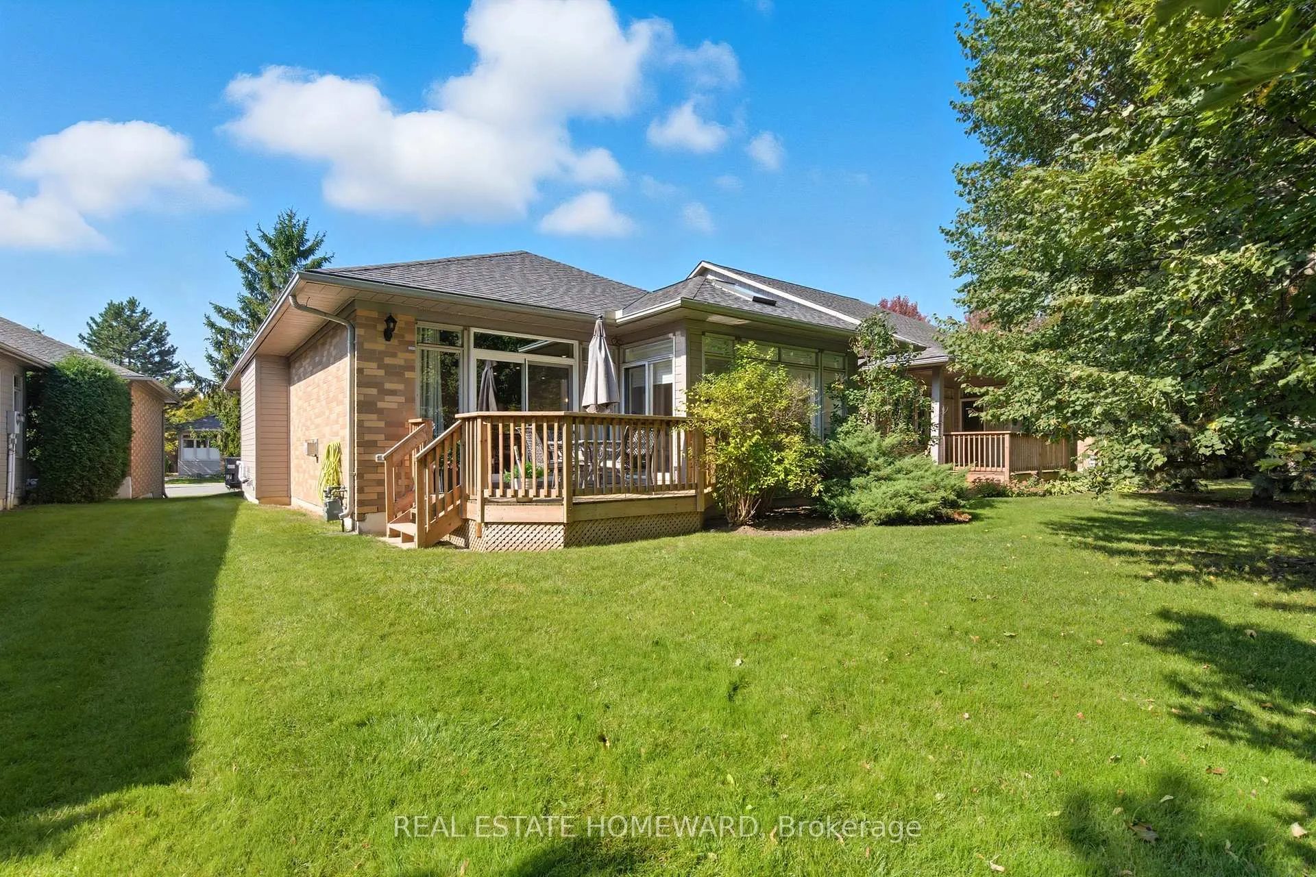 Photo 32 of 11 Loon Harbour Way, Markham, Greensborough — HOMEH