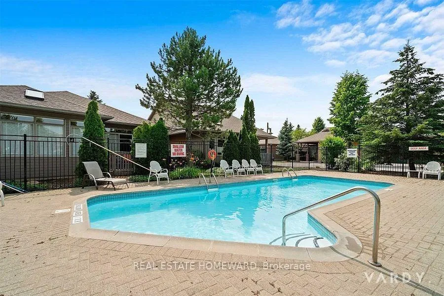 Photo 39 of 11 Loon Harbour Way, Markham, Greensborough — HOMEH