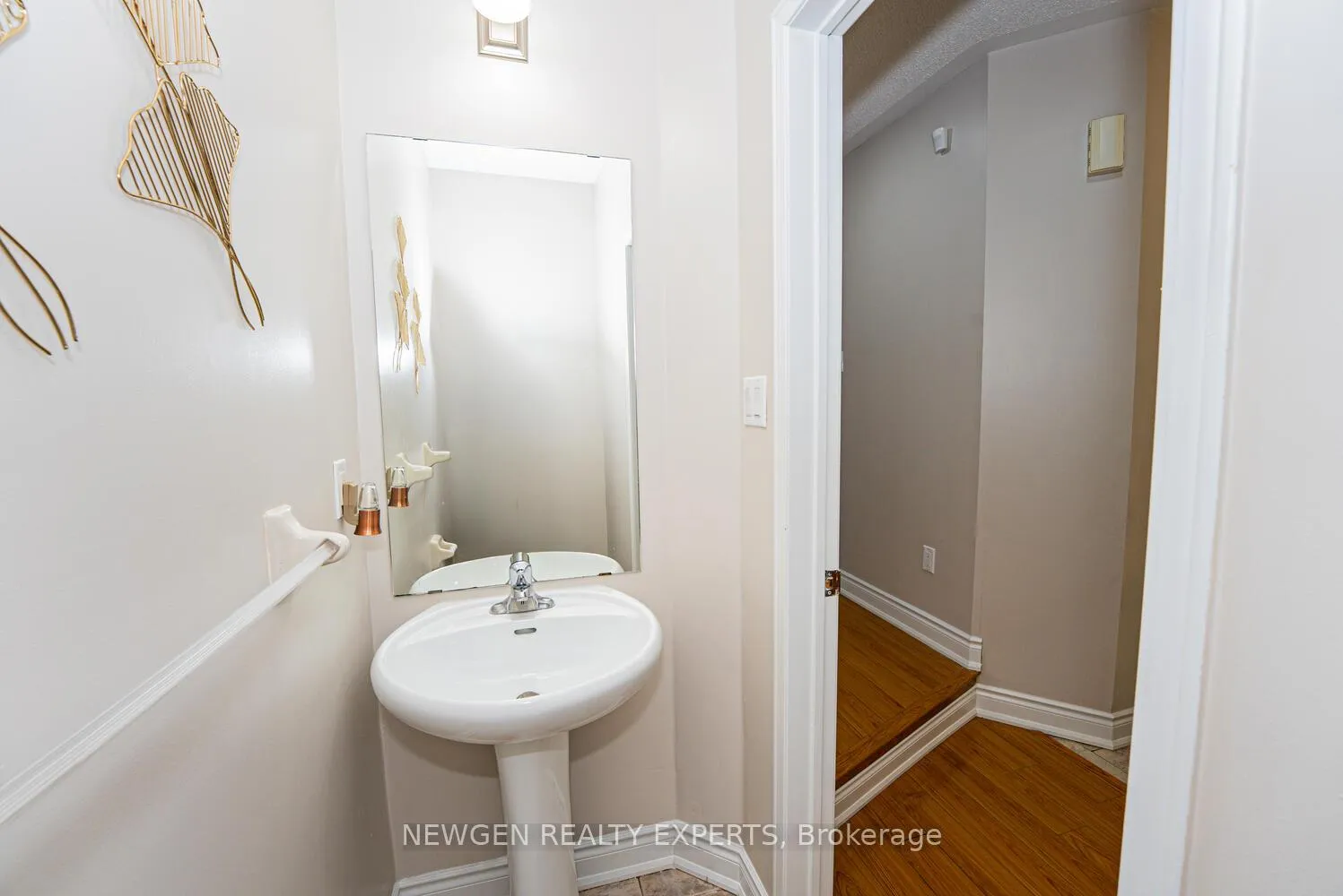 Photo 24 of 23 Whiteface Crescent, Brampton, Fletcher's Meadow — HOMEH