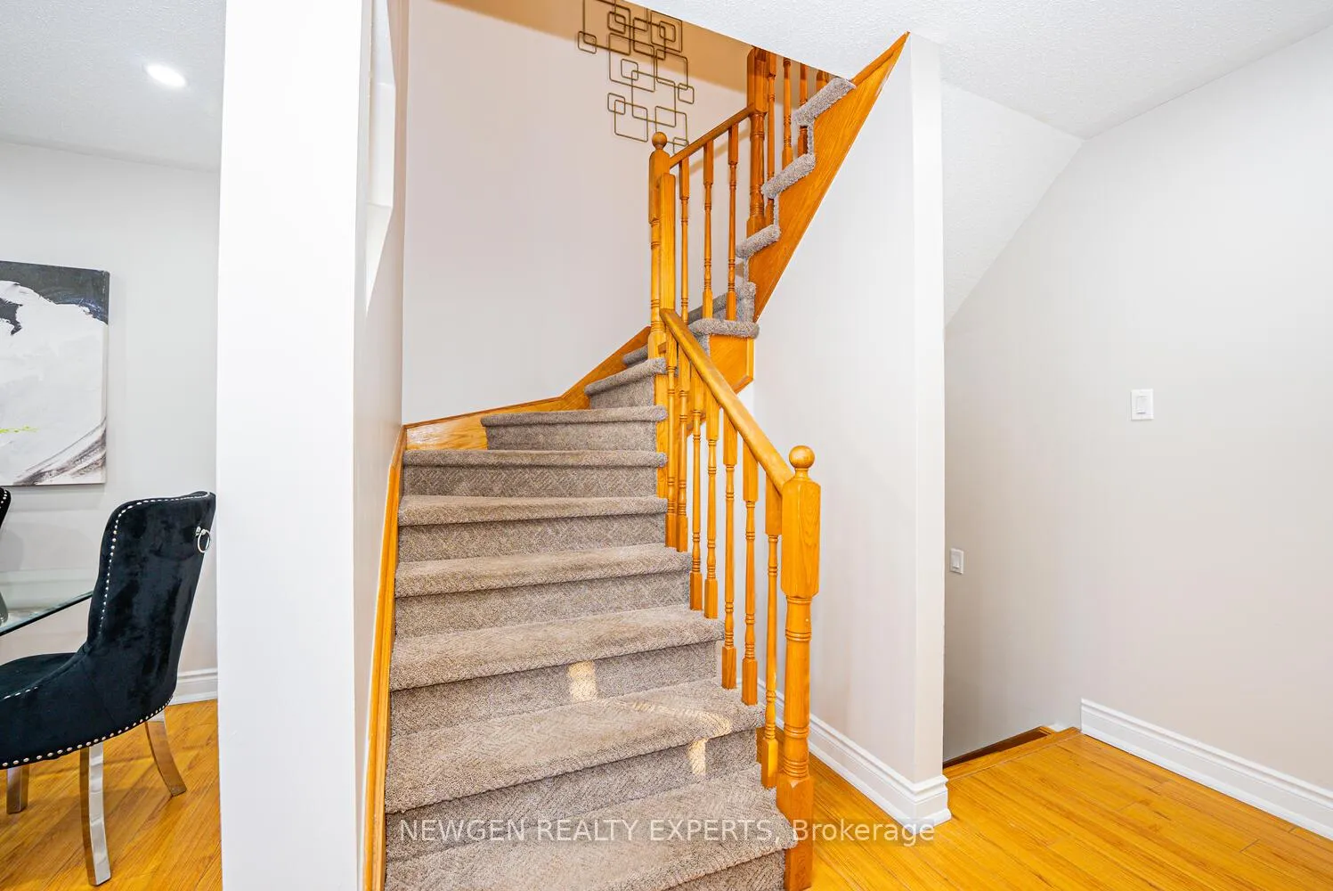 Photo 25 of 23 Whiteface Crescent, Brampton, Fletcher's Meadow — HOMEH