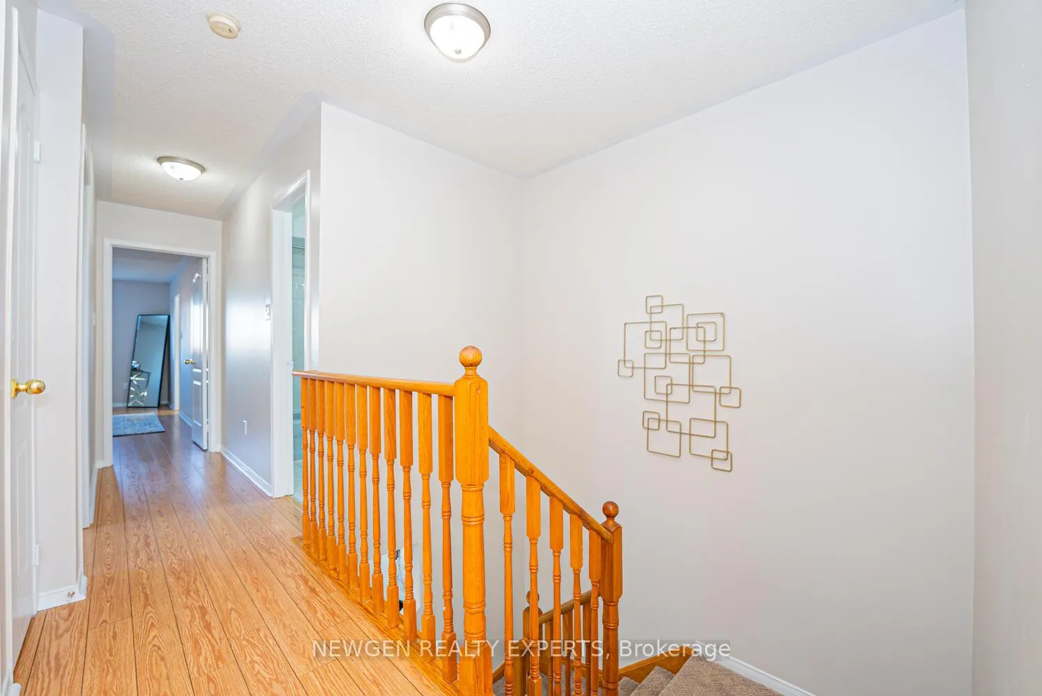 Photo 27 of 23 Whiteface Crescent, Brampton, Fletcher's Meadow — HOMEH