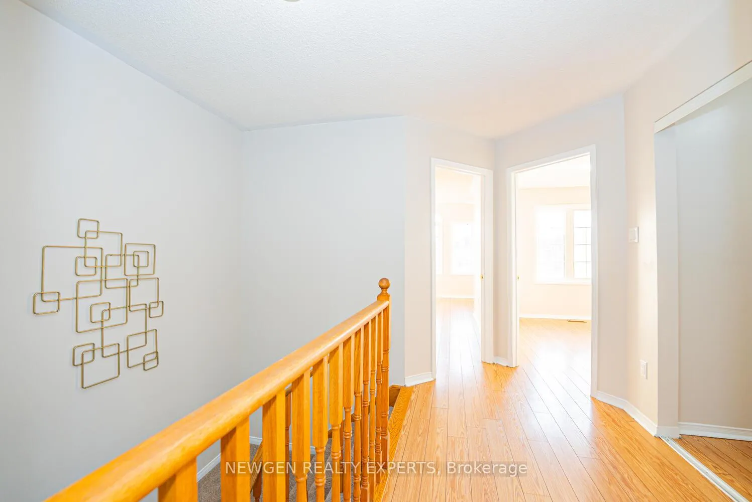 Photo 28 of 23 Whiteface Crescent, Brampton, Fletcher's Meadow — HOMEH