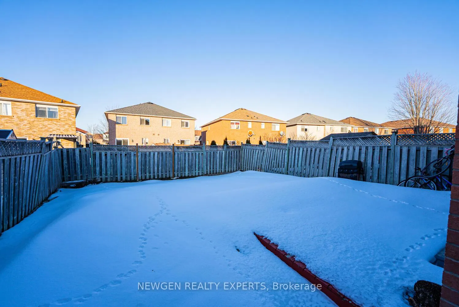 Photo 45 of 23 Whiteface Crescent, Brampton, Fletcher's Meadow — HOMEH