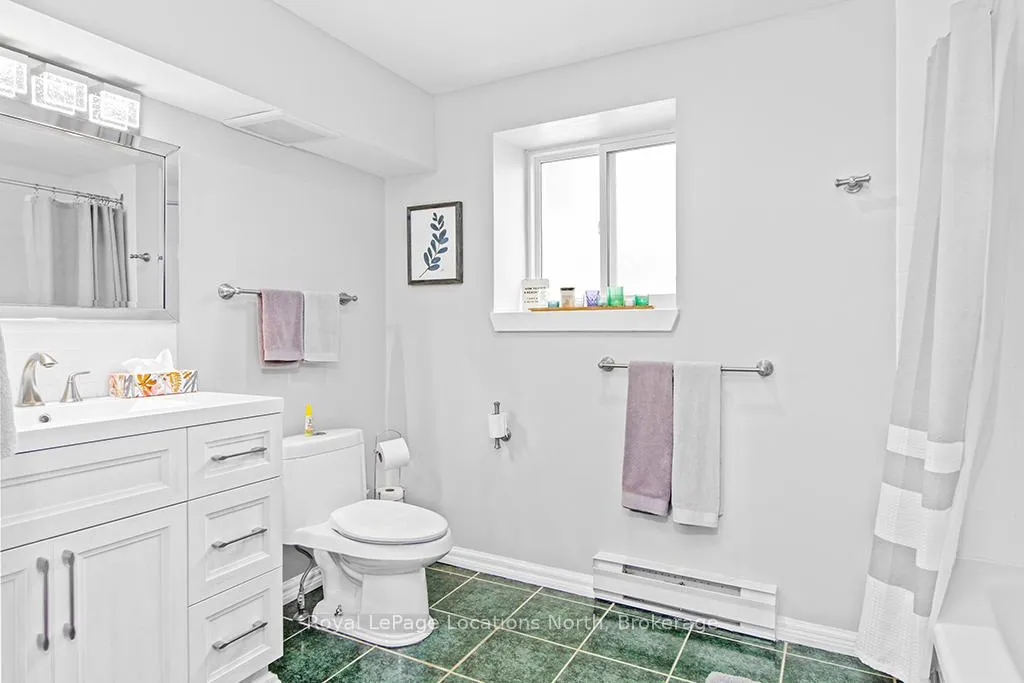 Photo 20 of Unit 3, 891 River Road W, Wasaga Beach — HOMEH
