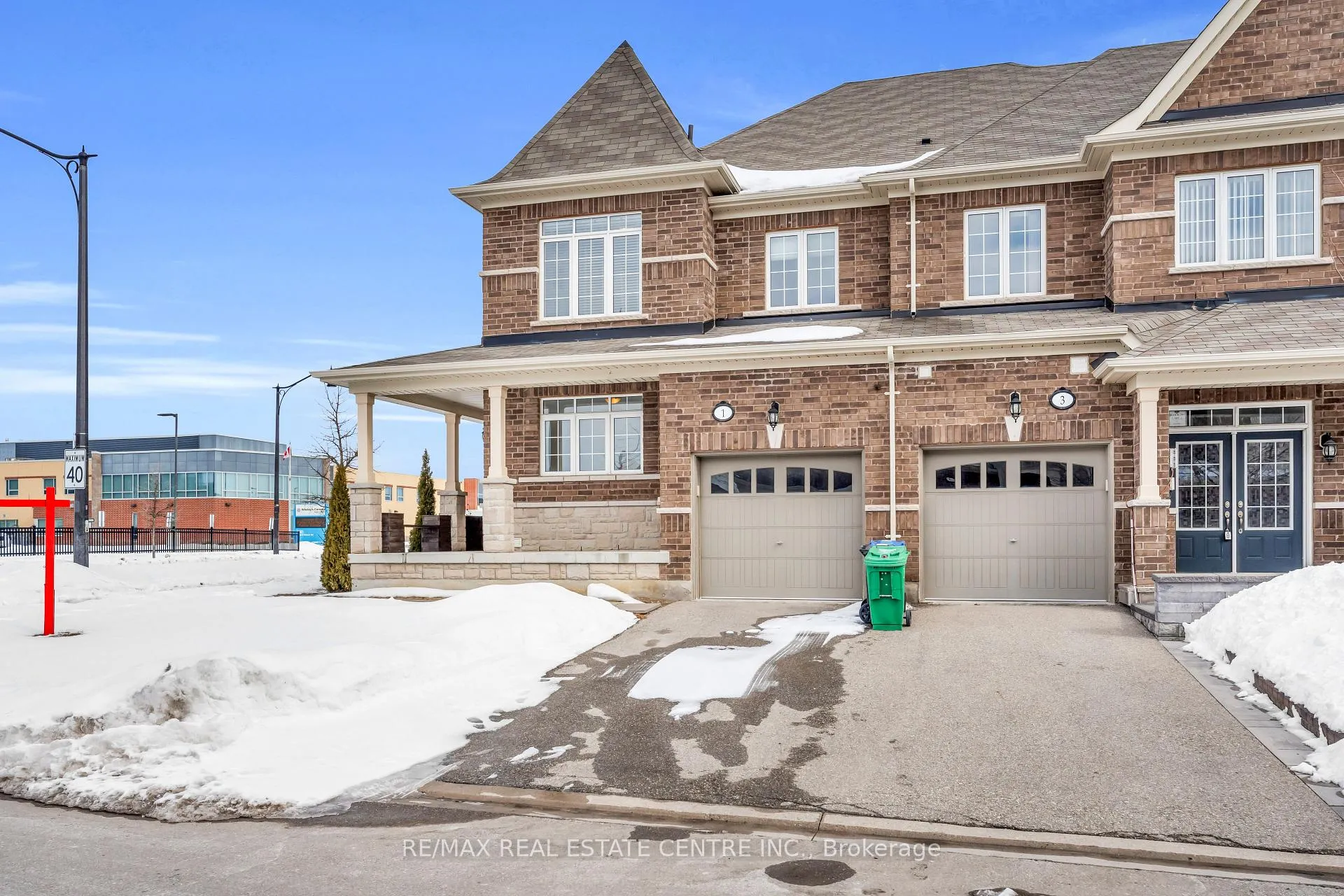 Photo 2 of 1 Perdita Road, Brampton, Bram West — HOMEH