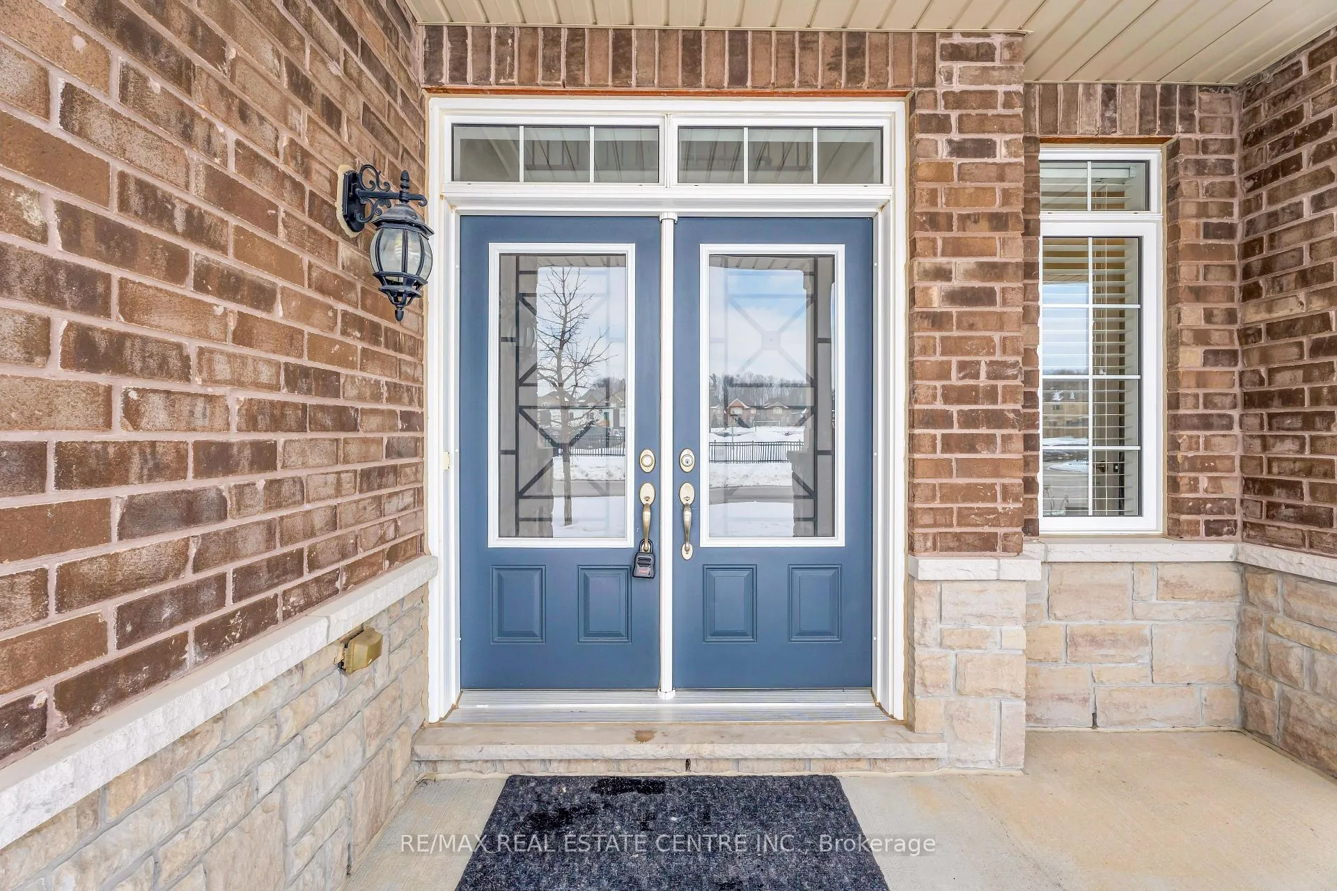 Photo 4 of 1 Perdita Road, Brampton, Bram West — HOMEH