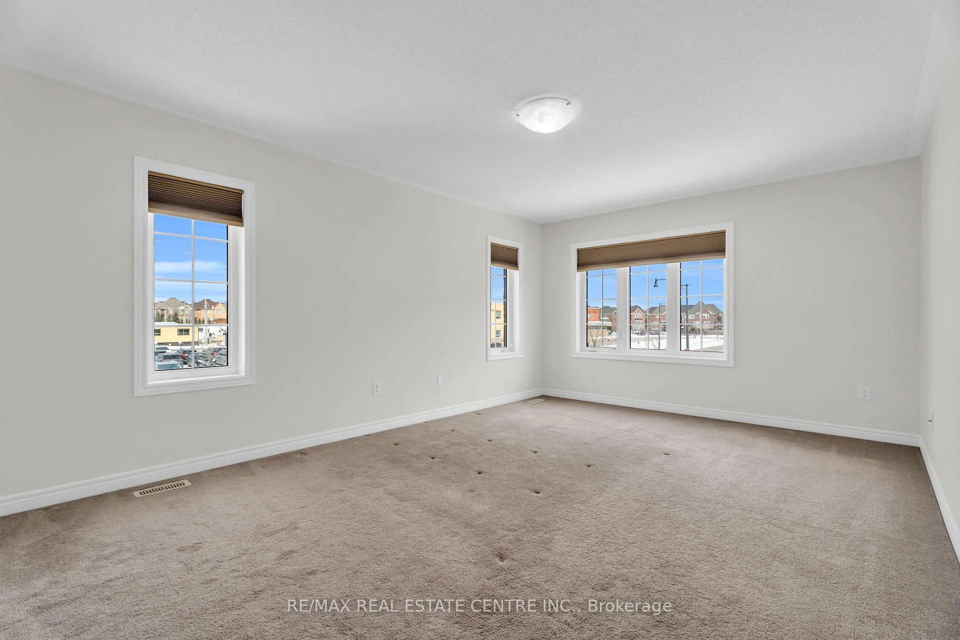 Photo 30 of 1 Perdita Road, Brampton, Bram West — HOMEH