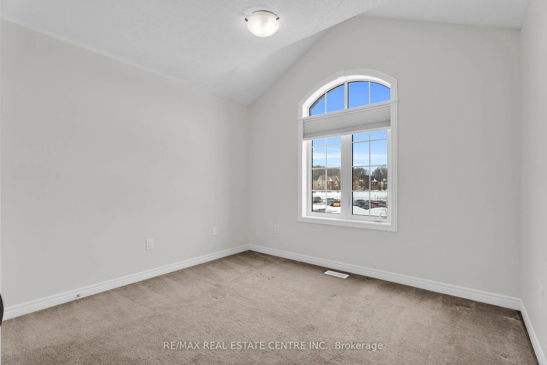 Photo 38 of 1 Perdita Road, Brampton, Bram West — HOMEH