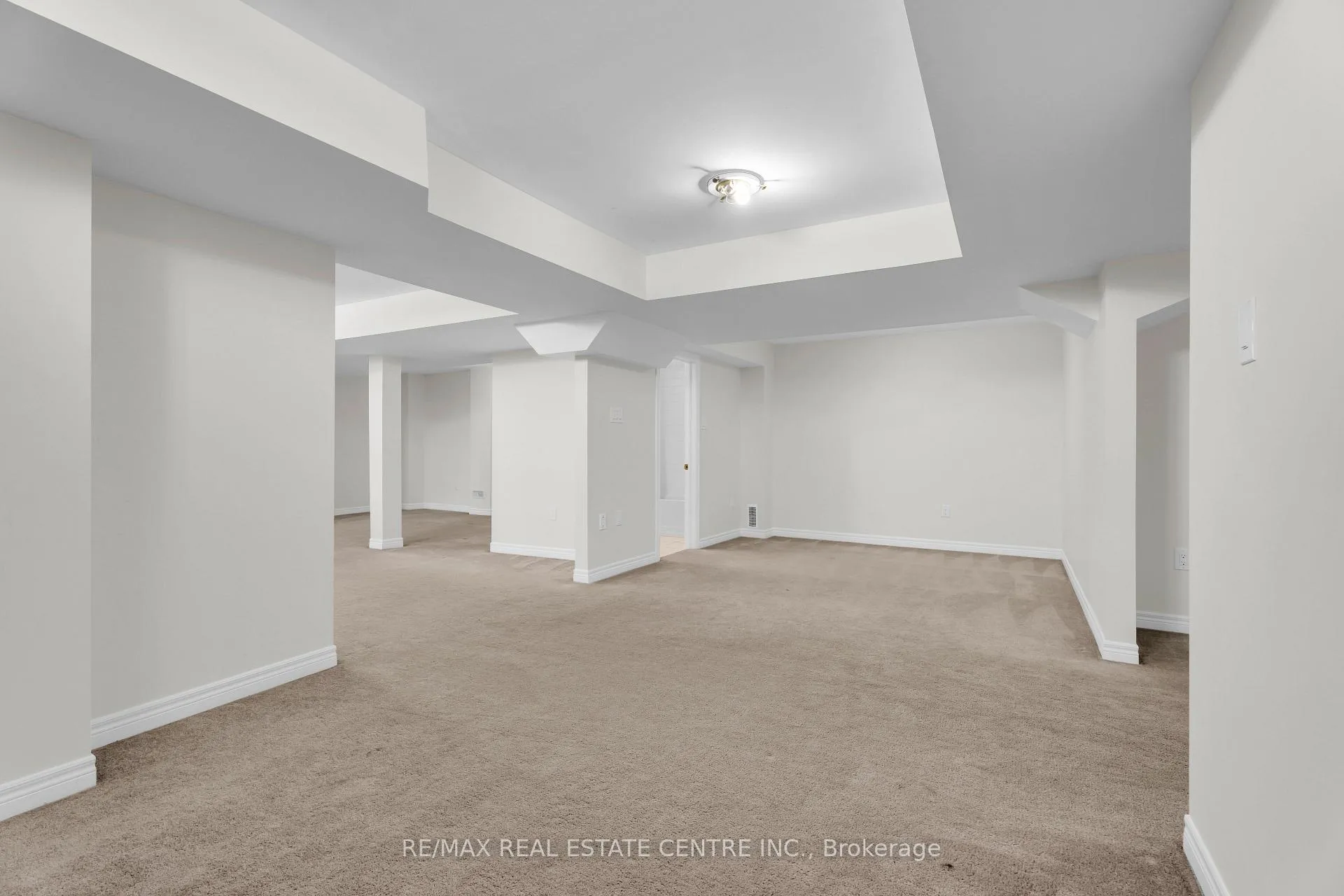 Photo 42 of 1 Perdita Road, Brampton, Bram West — HOMEH