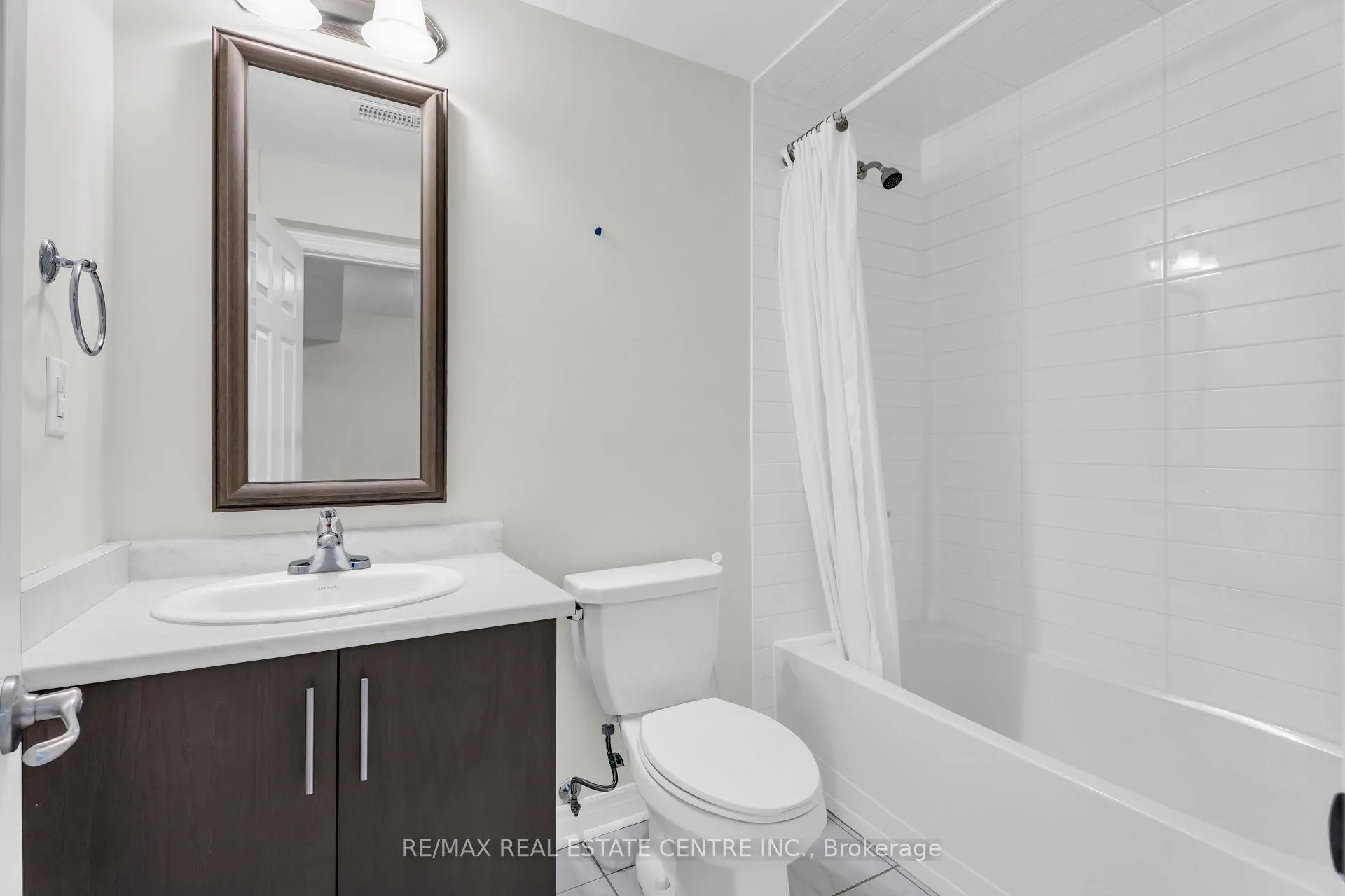 Photo 46 of 1 Perdita Road, Brampton, Bram West — HOMEH