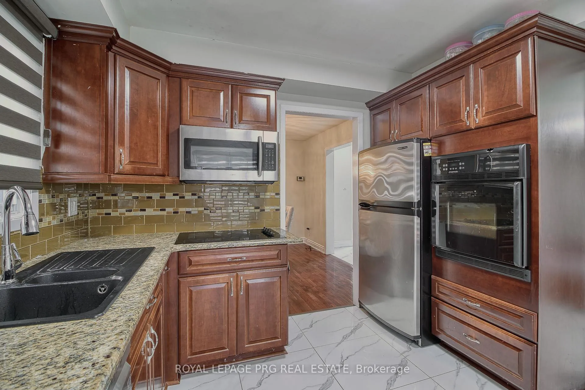 Photo 14 of Unit Upper Floor, 13 Stillwater Crescent, Brampton, Brampton West — HOMEH