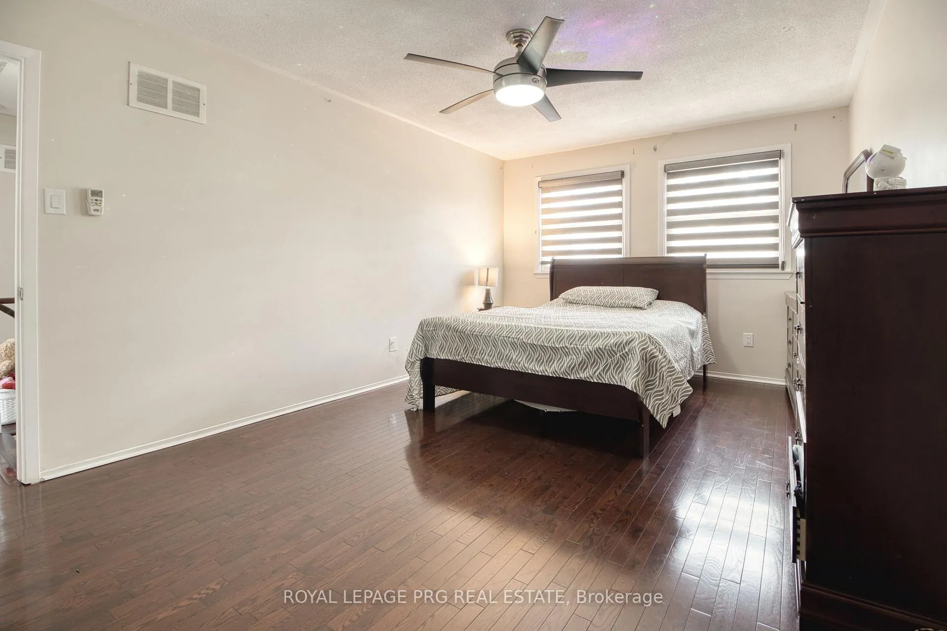 Photo 24 of Unit Upper Floor, 13 Stillwater Crescent, Brampton, Brampton West — HOMEH
