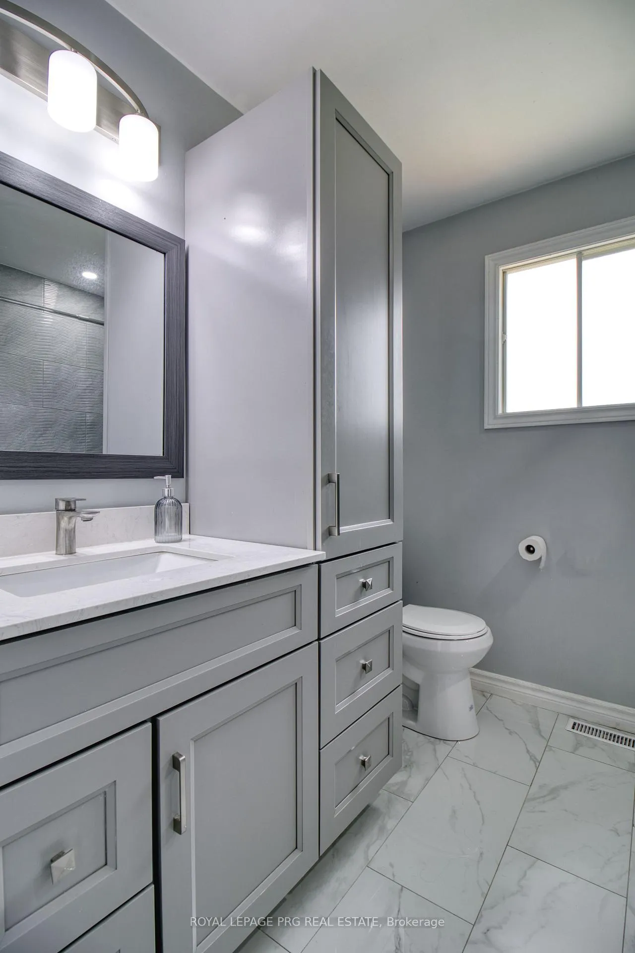 Photo 32 of Unit Upper Floor, 13 Stillwater Crescent, Brampton, Brampton West — HOMEH