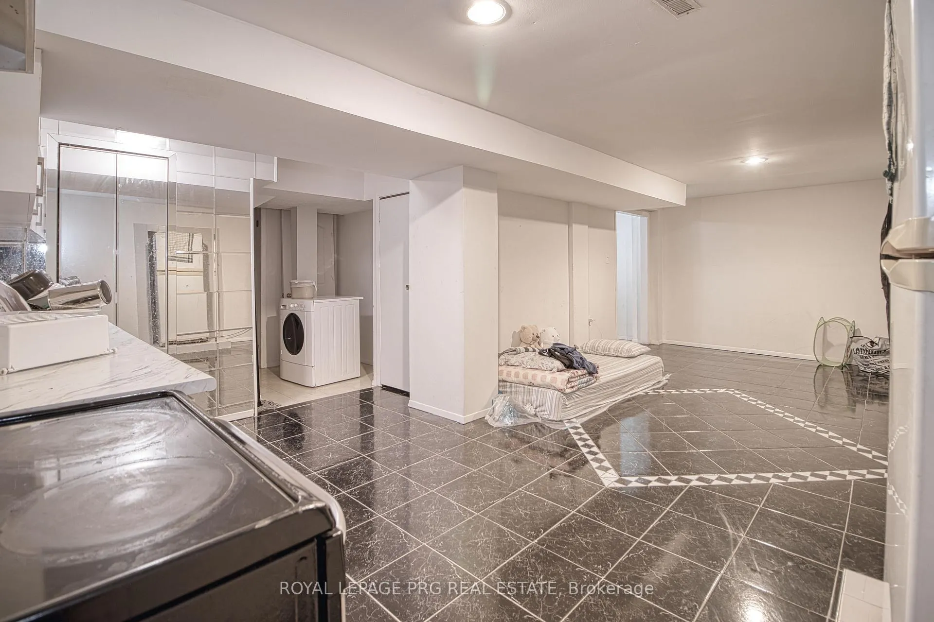 Photo 41 of Unit Upper Floor, 13 Stillwater Crescent, Brampton, Brampton West — HOMEH