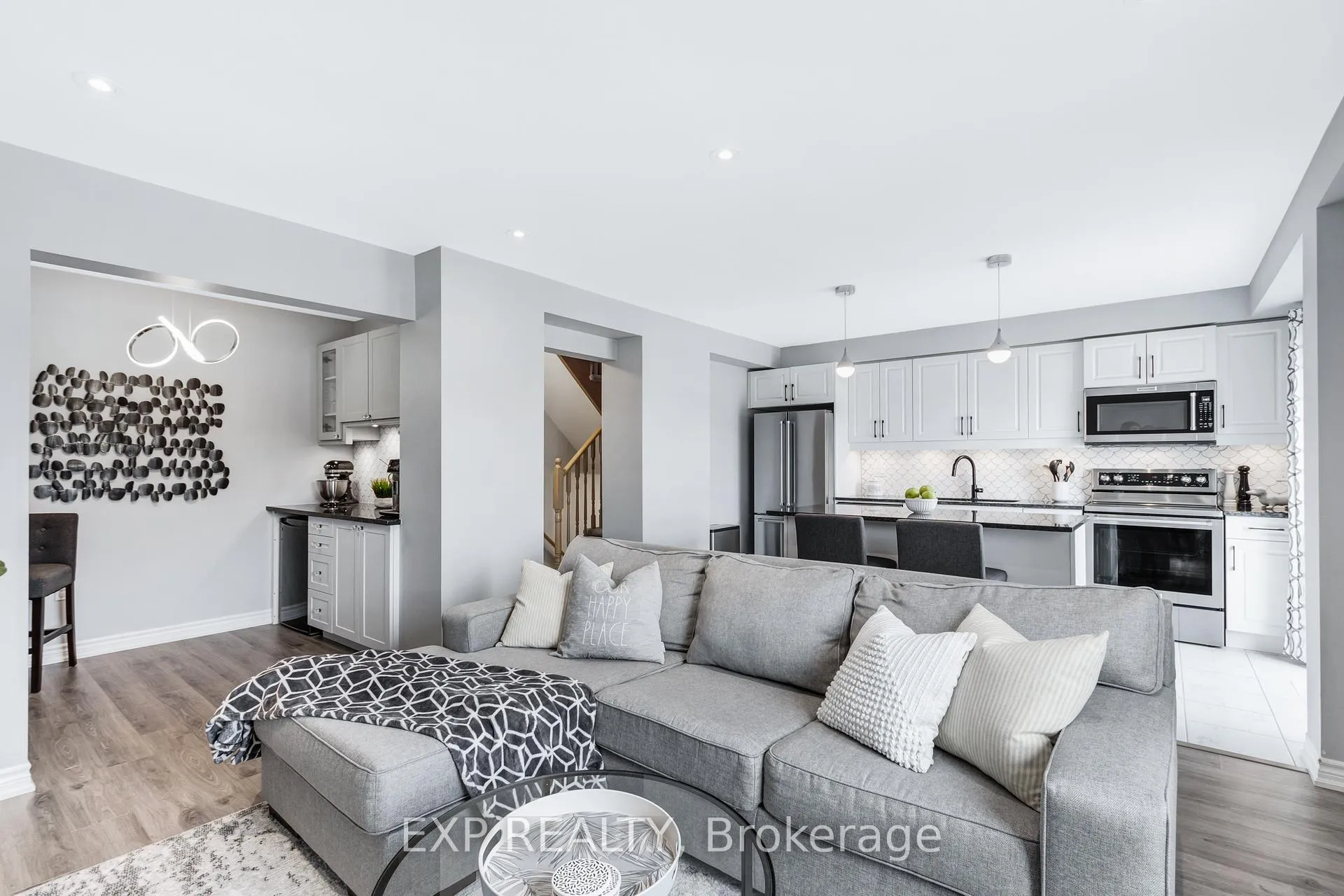 Photo 13 of 11 Kodiak Terrace, Barrie, Holly — HOMEH