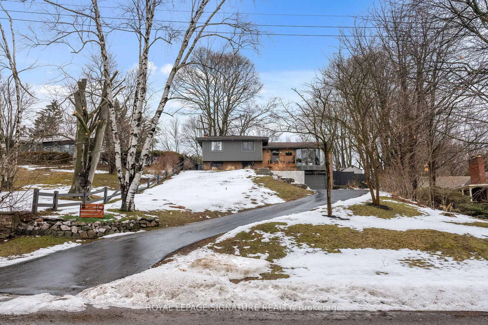 Photo 6 of 19 Gibson Drive, Norfolk, Simcoe — HOMEH