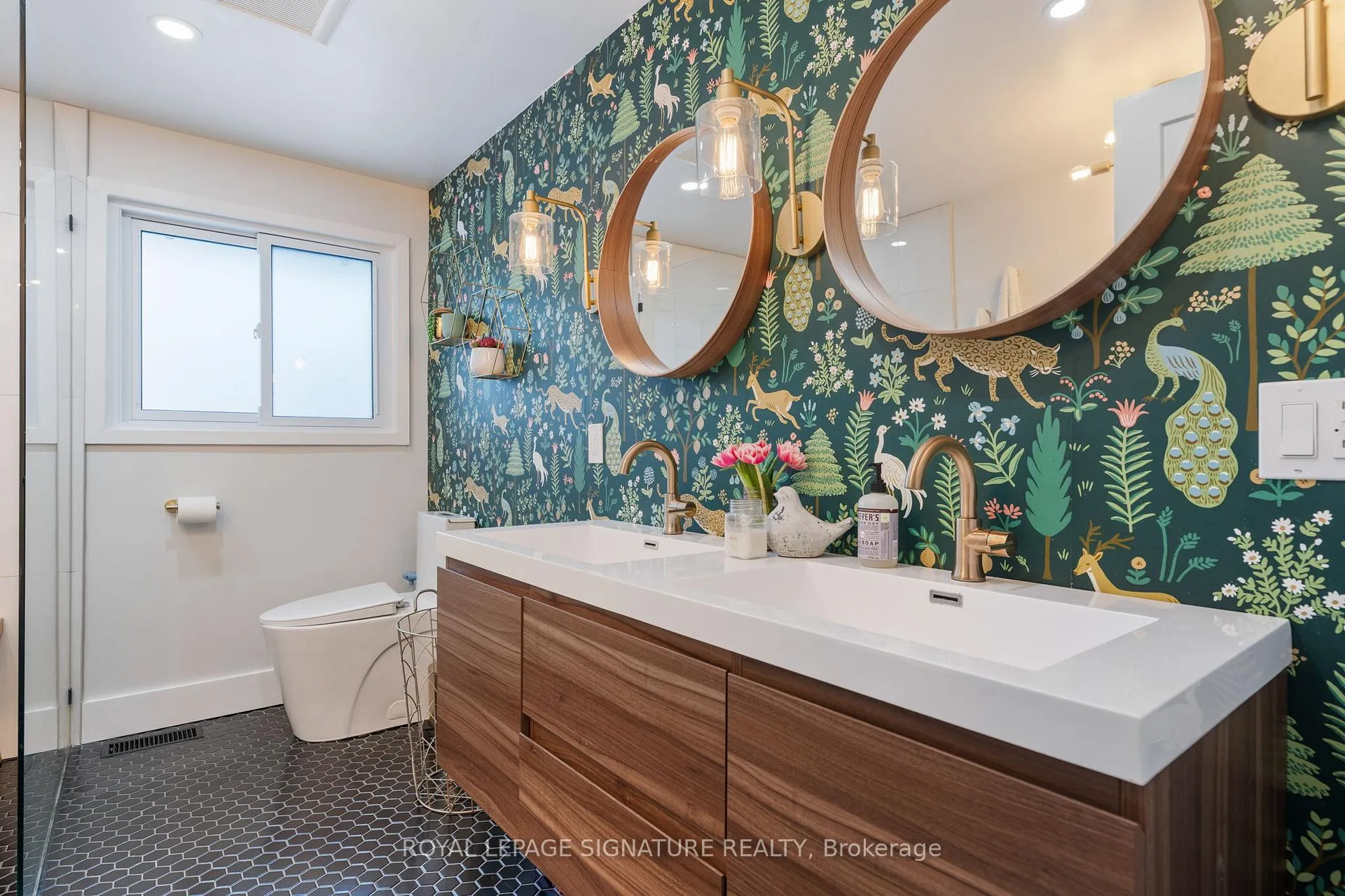 Photo 22 of 19 Gibson Drive, Norfolk, Simcoe — HOMEH