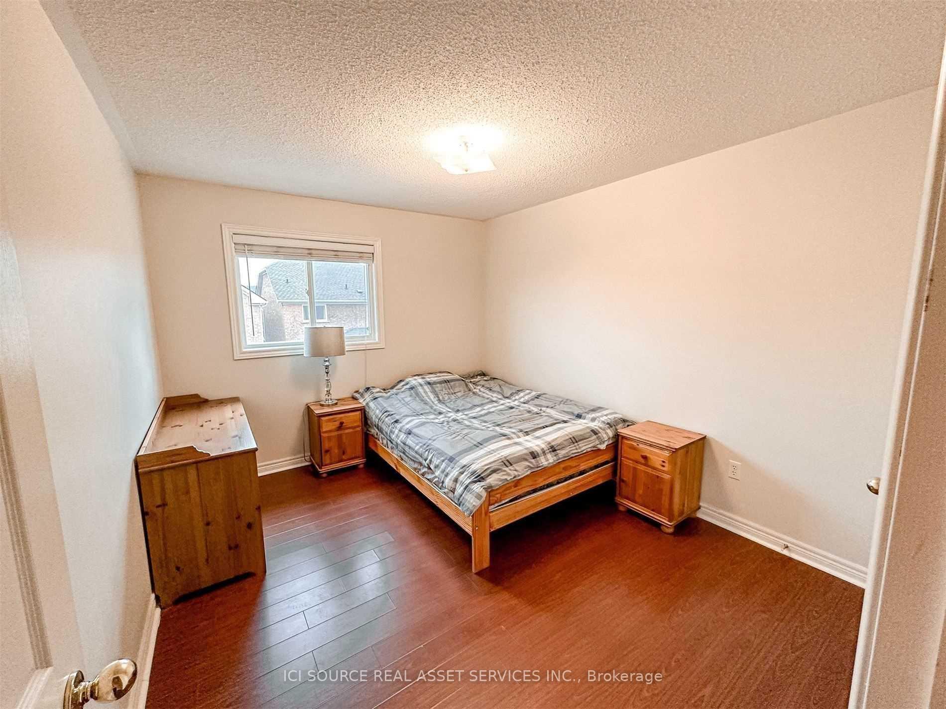 Photo 25 of 53 Westchester Crescent, Markham, Berczy — HOMEH