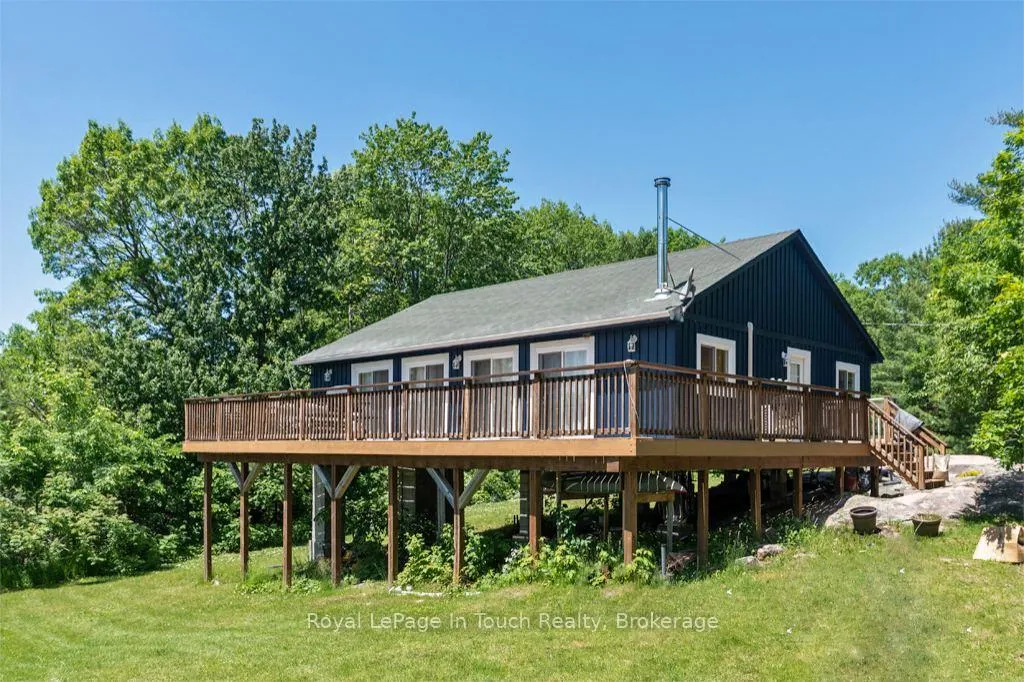 Photo 5 of 2974 Island 1040, Georgian Bay, Baxter — HOMEH