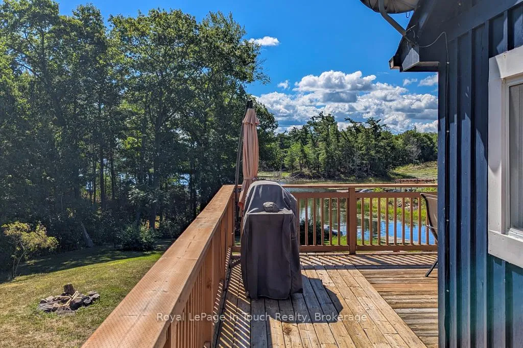 Photo 17 of 2974 Island 1040, Georgian Bay, Baxter — HOMEH
