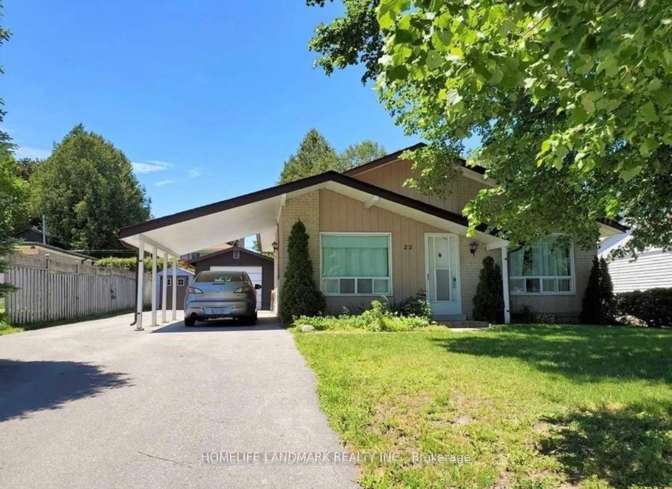 Photo 5 of 22 Knowles Crescent, Aurora, Aurora Highlands — HOMEH