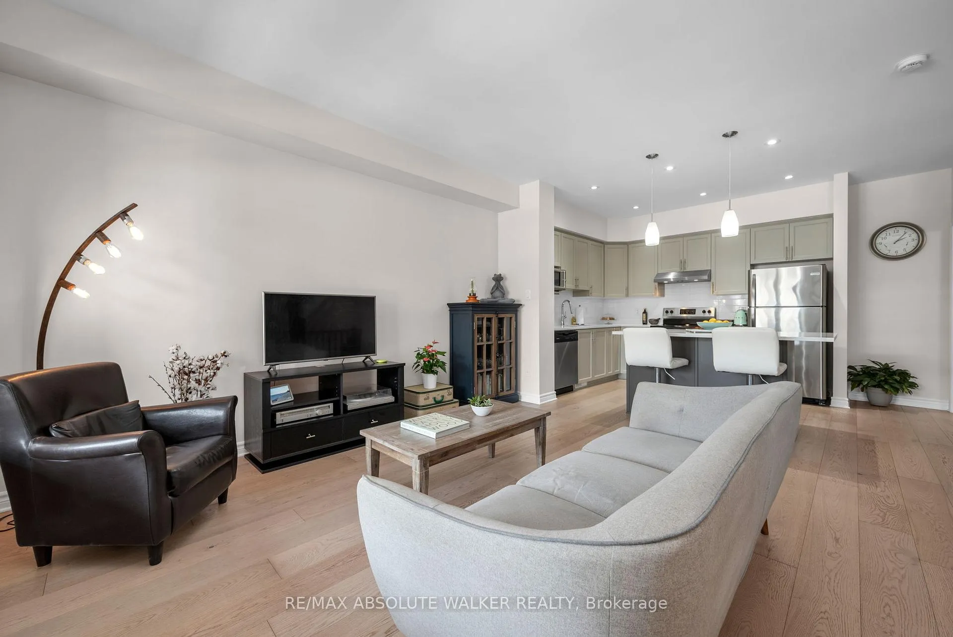 Photo 10 of 342 Twinflower Way, Ottawa, Barrhaven - Longfields — HOMEH