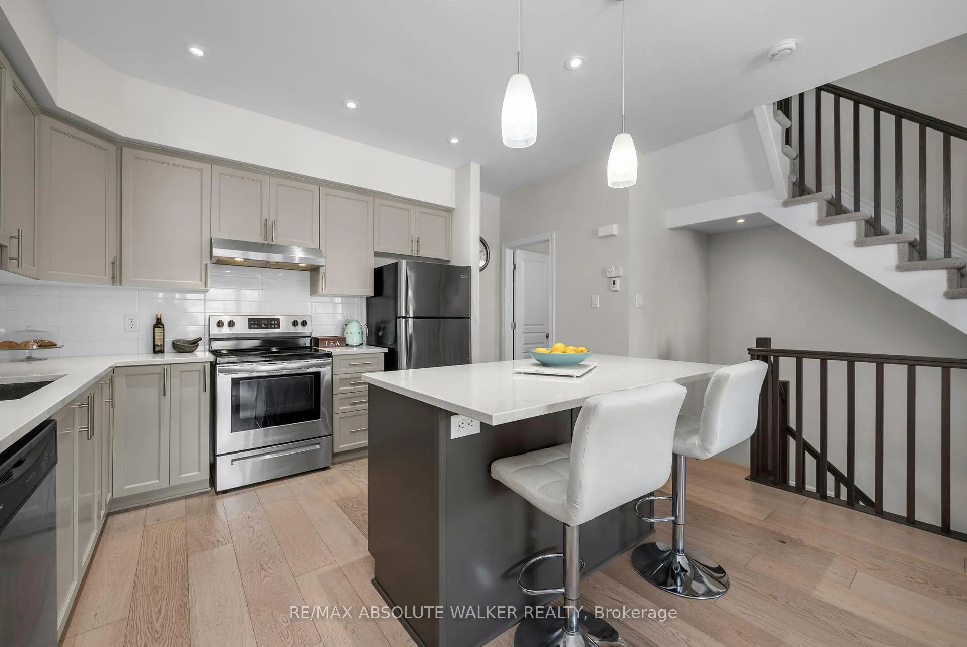 Photo 17 of 342 Twinflower Way, Ottawa, Barrhaven - Longfields — HOMEH