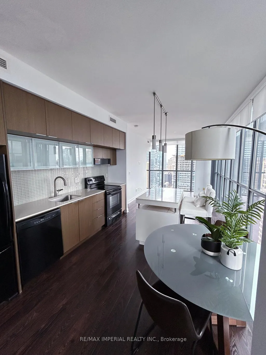 Photo 7 of Unit 2507, 110 Charles Street, Toronto, Church-Yonge Corridor — HOMEH
