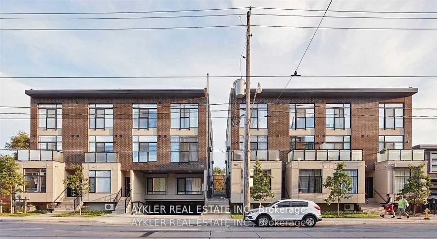 Front of Unit 12, 1321 Gerrard Street E