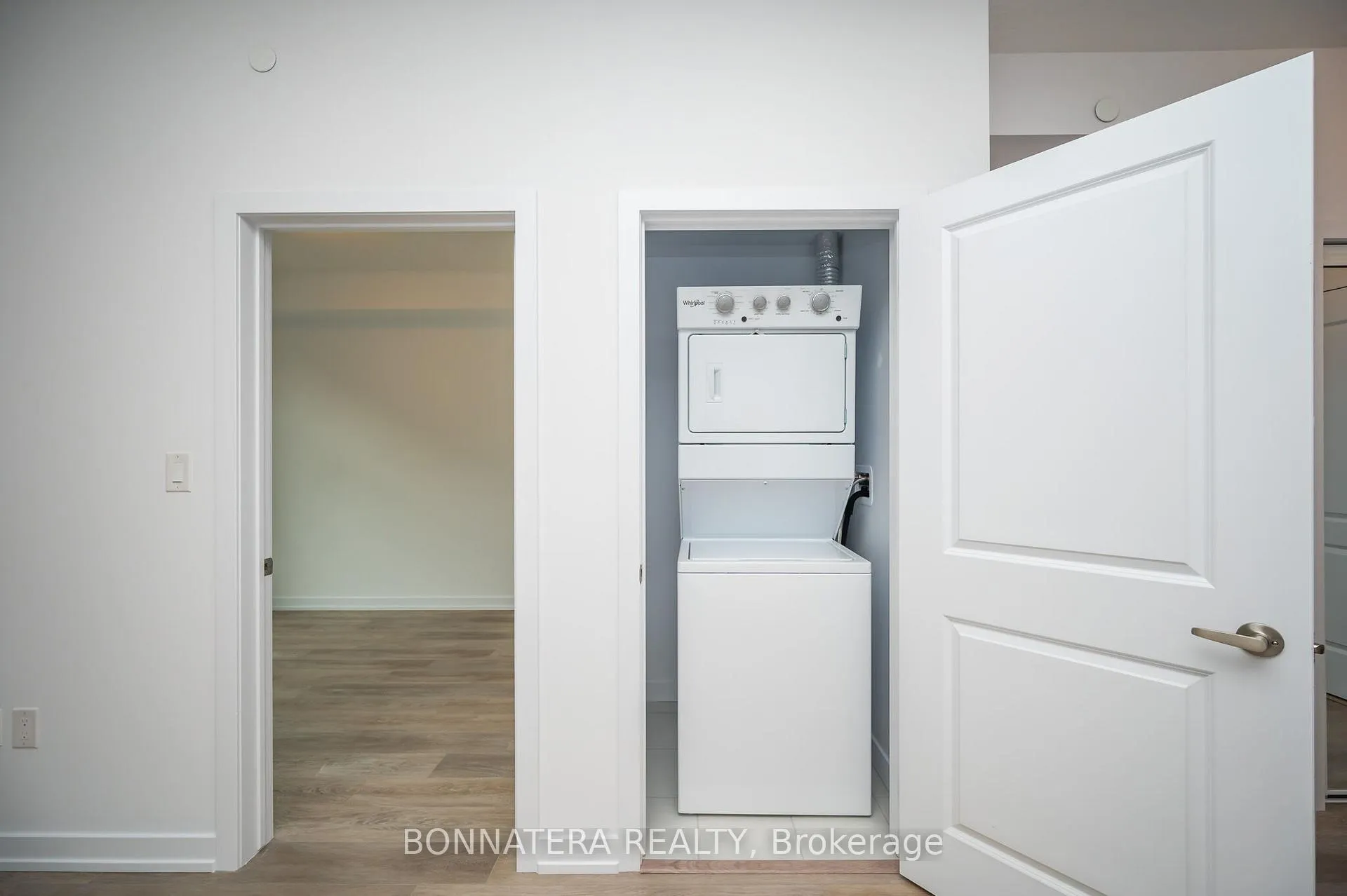 Photo 16 of Unit 223, 450 Dundas Street E, Hamilton, Waterdown — HOMEH