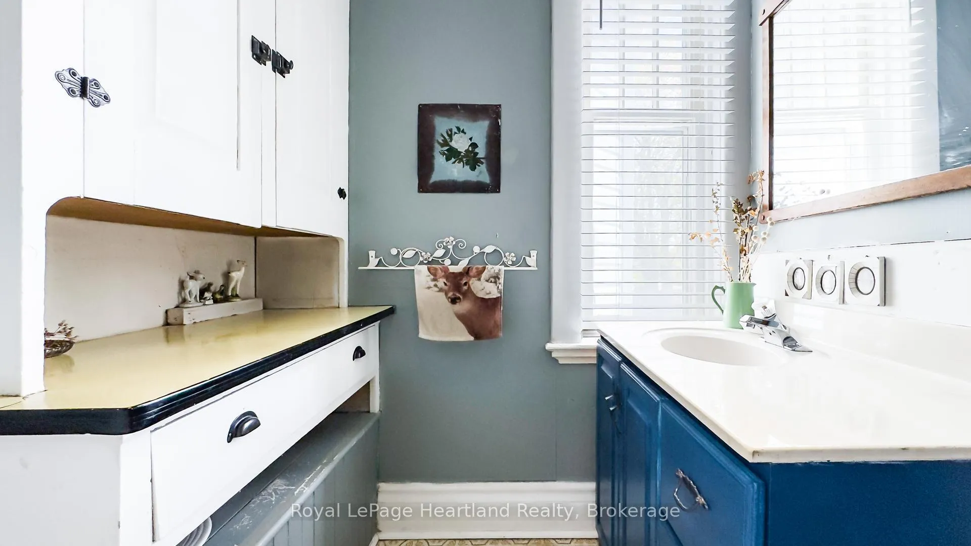 Photo 13 of 47 James Street, South Huron, Exeter — HOMEH