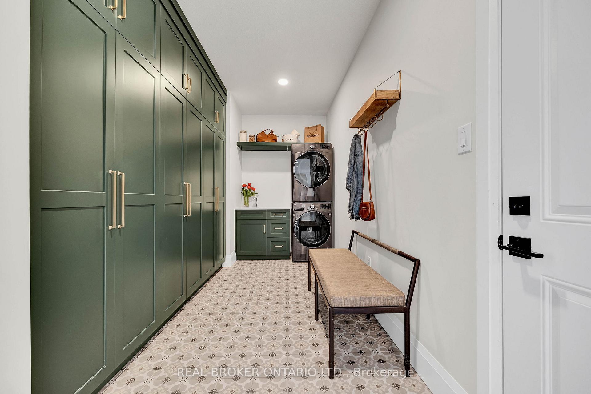 Photo 14 of 84343 Kent Line, Huron East, Grey — HOMEH