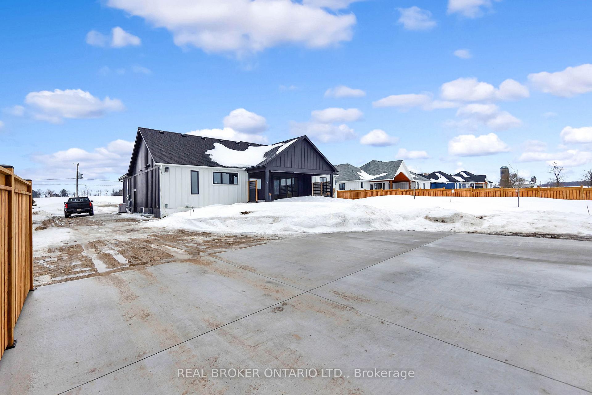 Photo 34 of 84343 Kent Line, Huron East, Grey — HOMEH