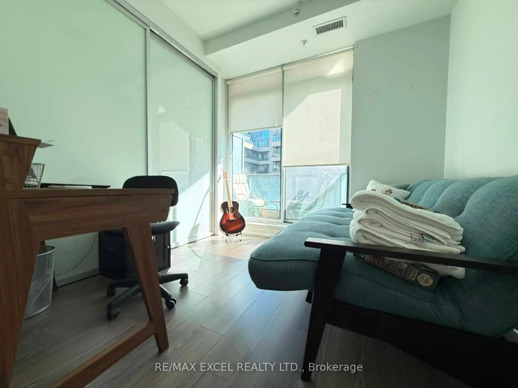 Photo 20 of Unit 206, 377 Madison Avenue, Toronto, Casa Loma — HOMEH