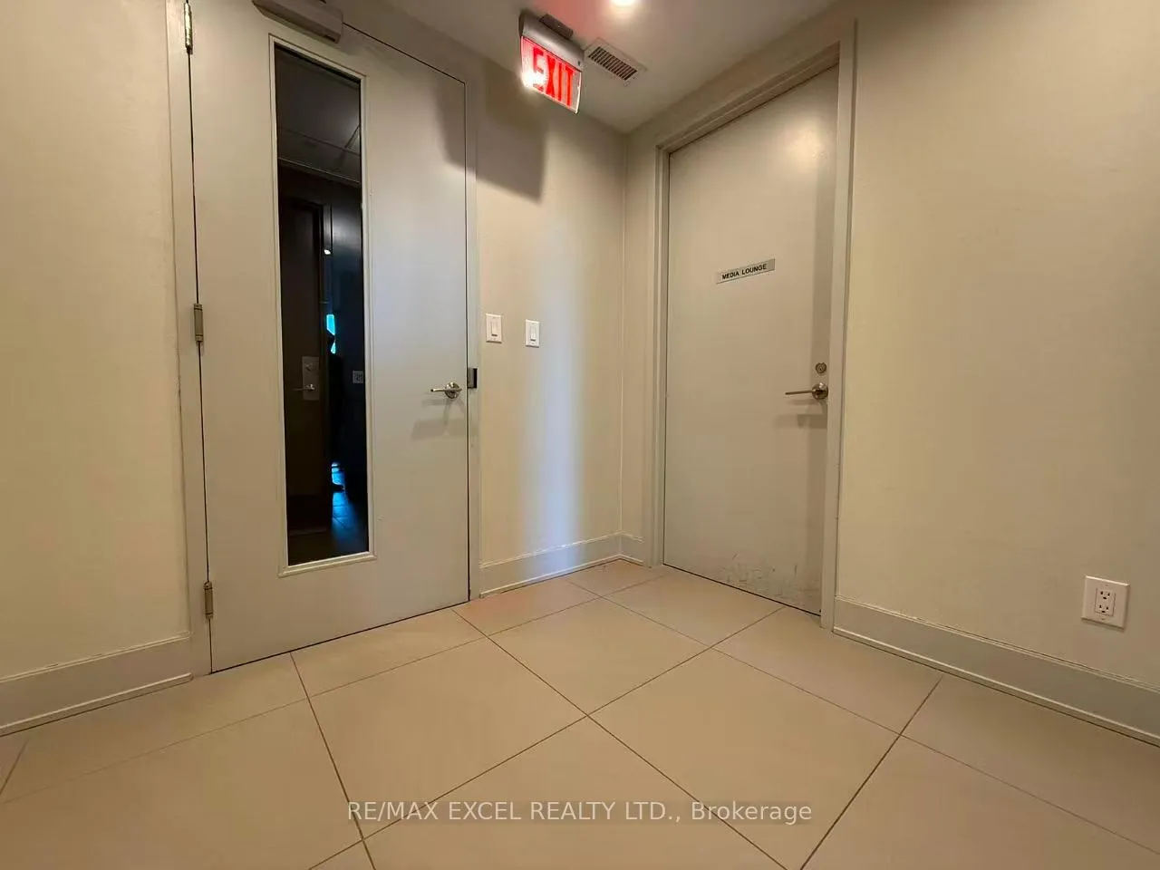 Photo 28 of Unit 206, 377 Madison Avenue, Toronto, Casa Loma — HOMEH