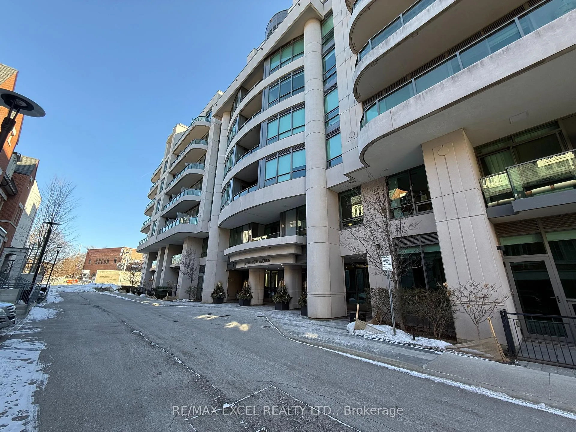 Photo 33 of Unit 206, 377 Madison Avenue, Toronto, Casa Loma — HOMEH