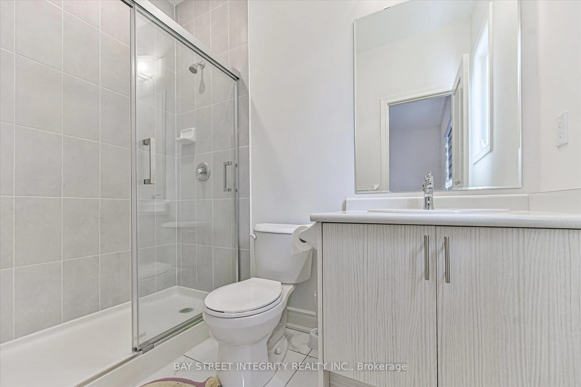 Photo 23 of 1452 Wheatcroft Drive, Oshawa, Kedron — HOMEH