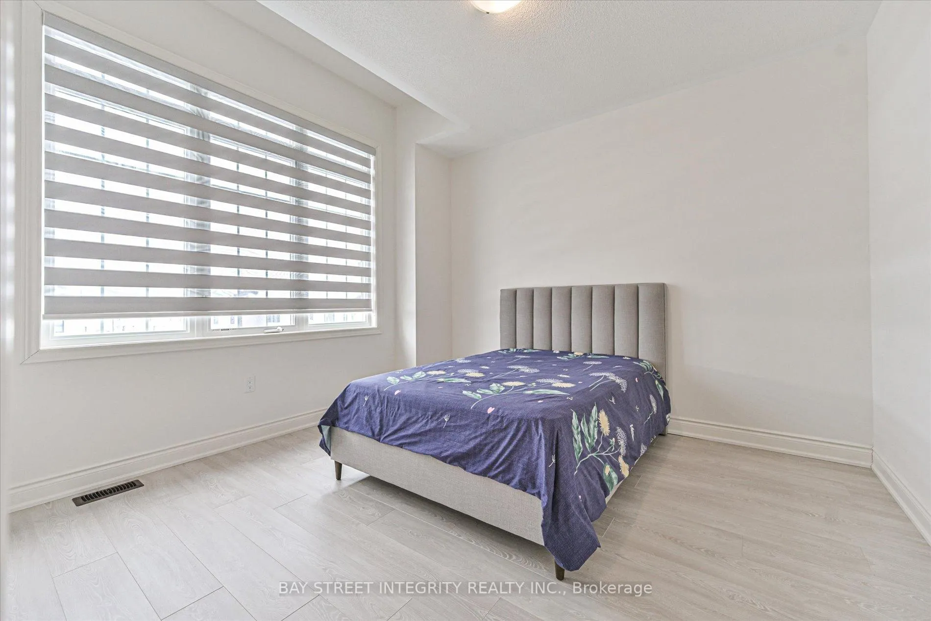 Photo 24 of 1452 Wheatcroft Drive, Oshawa, Kedron — HOMEH