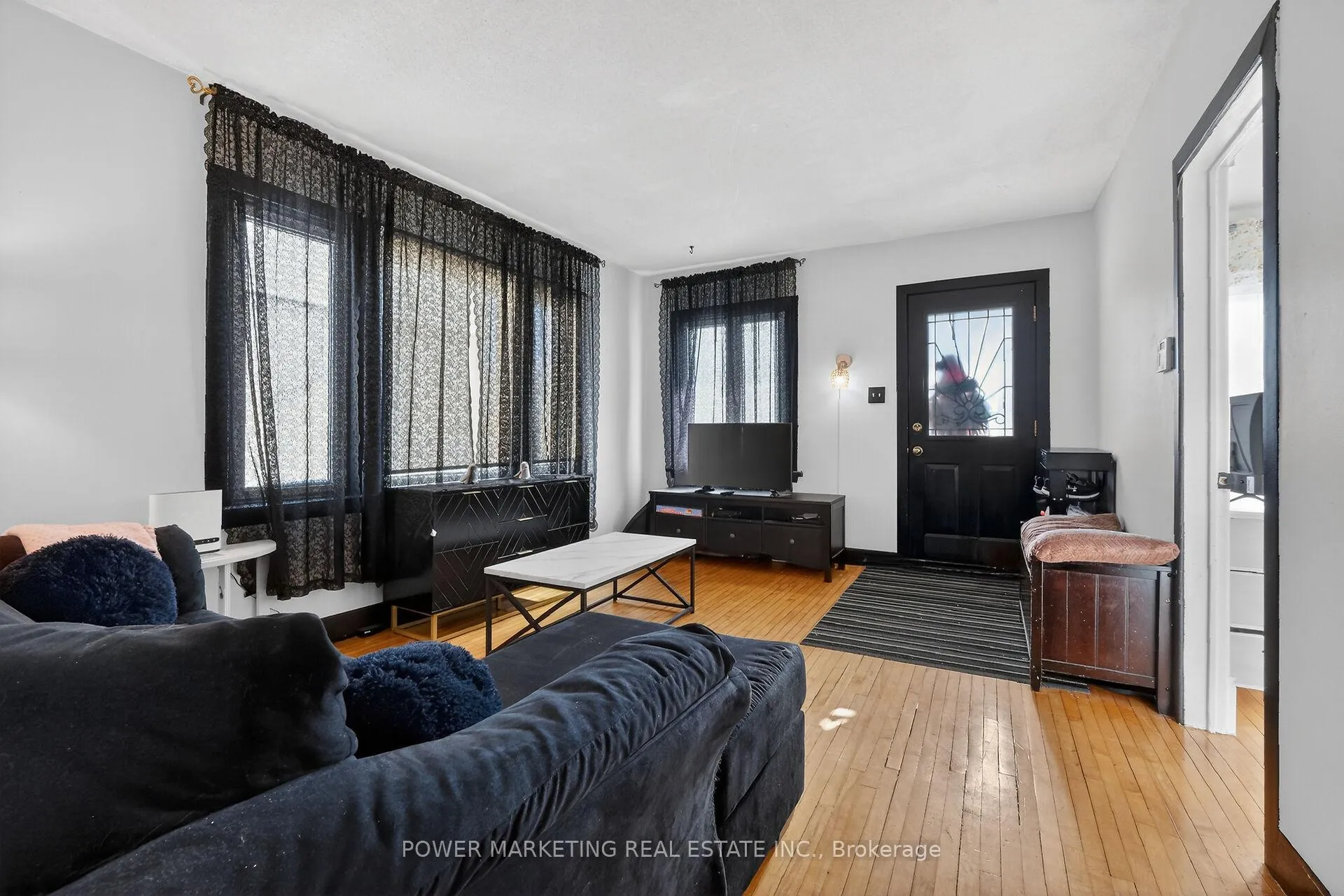 Photo 9 of 231 Ethel Street, Ottawa, Vanier — HOMEH