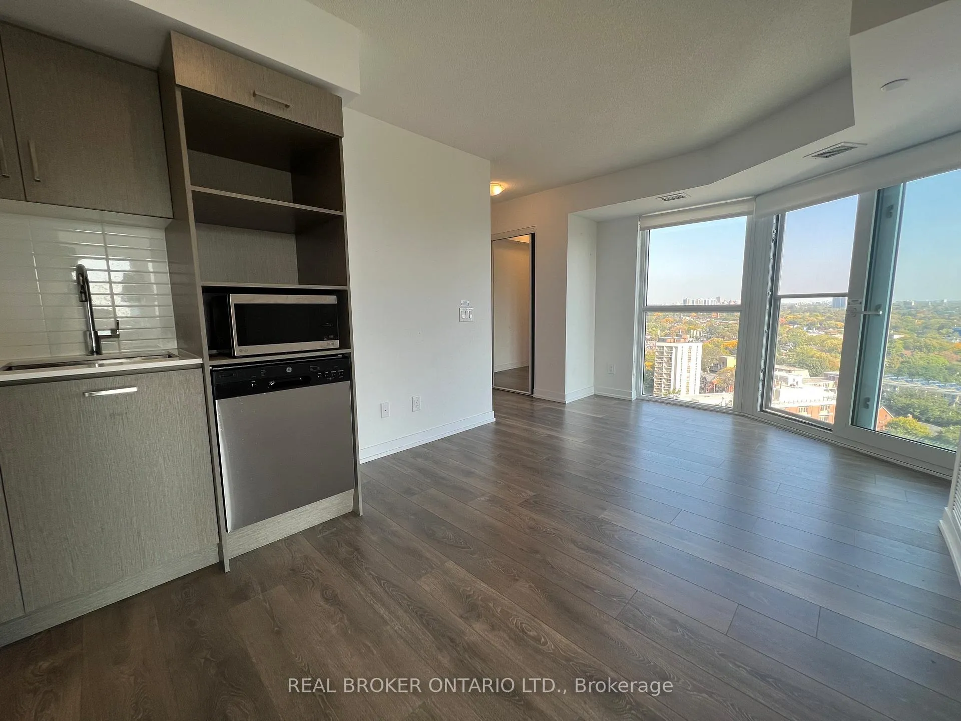 Photo 7 of Unit 2315, 219 Dundas Street E, Toronto, Church-Yonge Corridor — HOMEH